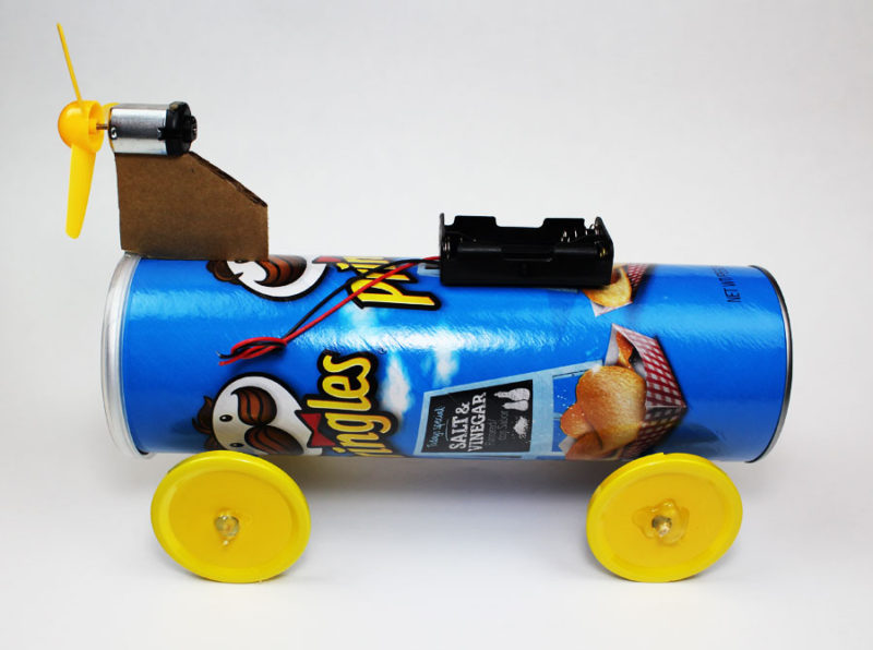electric battery powered propeller car materials